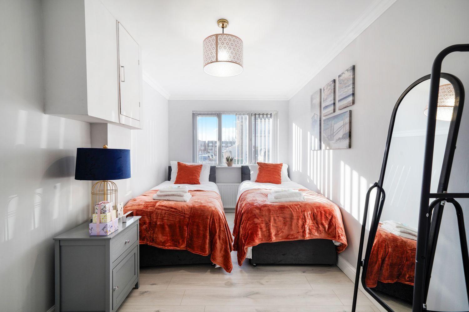 Spacious, 4 Bed, Garden, Parking, Excel London Exterior foto